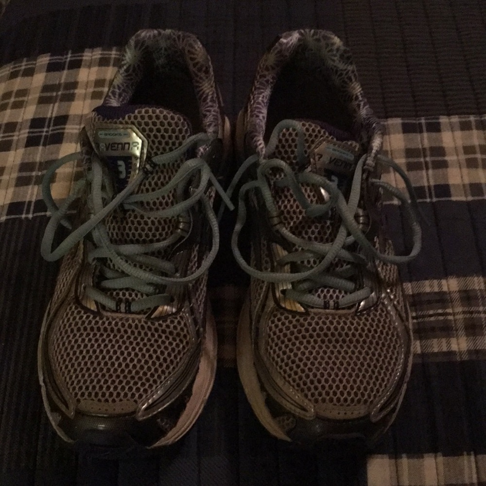 Brooks Ravenna3